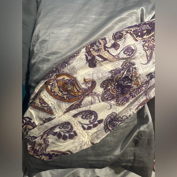 Adorable! Band of the Free Mirabelle Cream Purple Paisley Lace Crop Top New!! - Picture 5 of 8